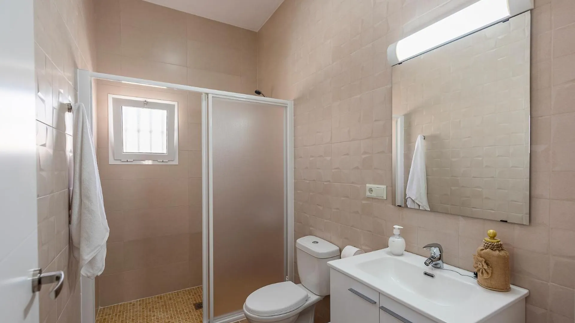 Casa Rural Rafael La Lantejuela